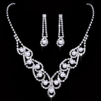 SET bijuterii mireasa colier si cercei incrustate cu cristale perle si Argint 925#1